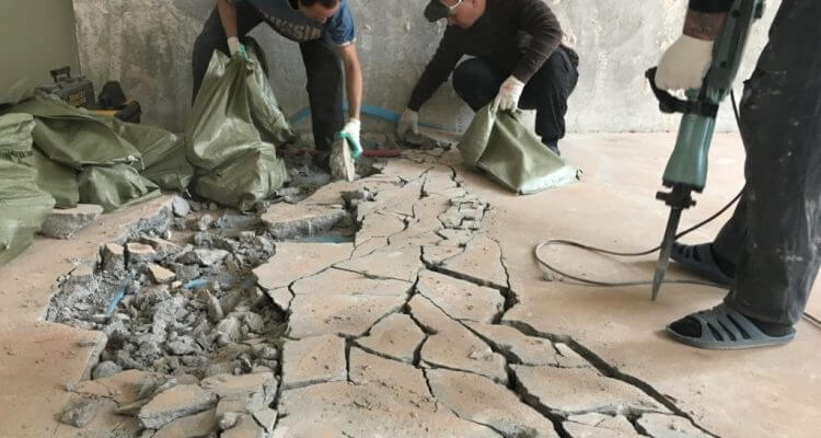 Демонтаж стяжки и наливного пола в Москве